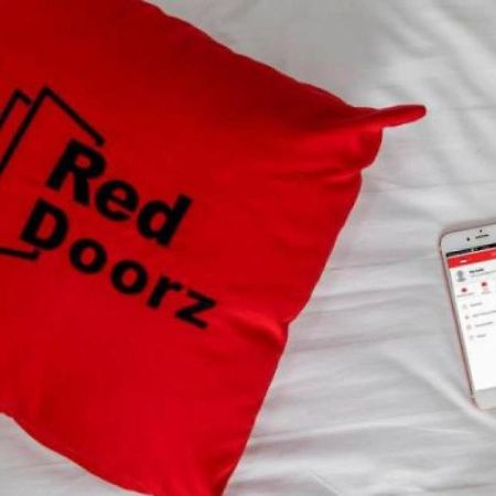 Reddoorz @ Panglima Polim 2 Hotel Jakarta Buitenkant foto